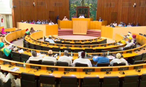 Assemblée nationale : « Des millions de francs CFA proposés aux députés de Wallu Sénégal pour leur ralliement ».