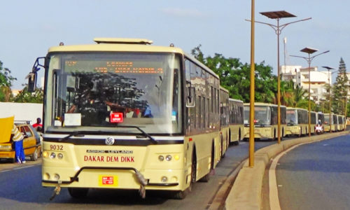 Mouvement d’humeur à Dakar Dem Dikk, les travailleurs remontés contre la direction générale.