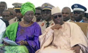 Lire la suite à propos de l’article Macky Sall a préféré Dr. Amadou Mame Diop, député-maire à la place de Aminata Touré.