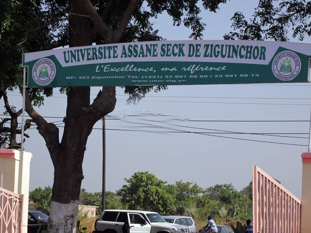 Université Assane Seck : Le différend entre le recteur et un prof plombe les cours.