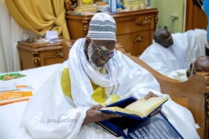 serigne mountakha en retraite spirituelle