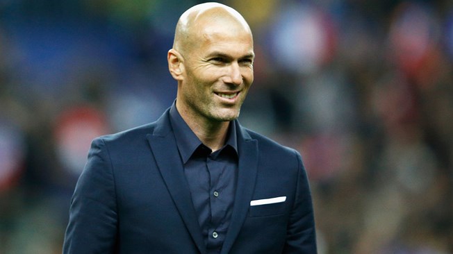 Foot : Zidane sur le banc des bleus ?