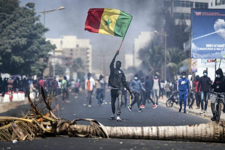 You are currently viewing L’analyse de Sa Kaccor sur la situation politique du Sénégal