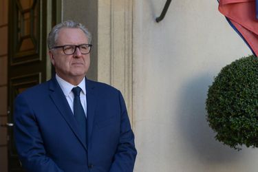 Richard Ferrand pour l’autorisation d’un 3e mandat en France…