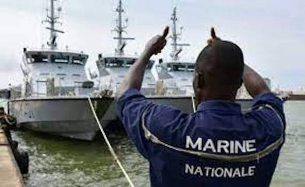 97 migrants dont 83 Sénégalais intercepté par la Marine nationale à Saint-Louis