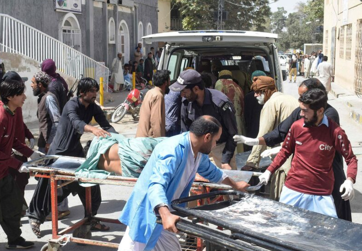 Pakistan : une explosion contre une procession religieuse fait au moins 25 morts