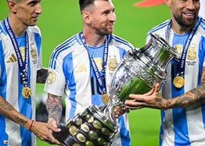 Copa America : l’Argentine de Lionel Messi, blessé, bat la Colombie en finale et couronné